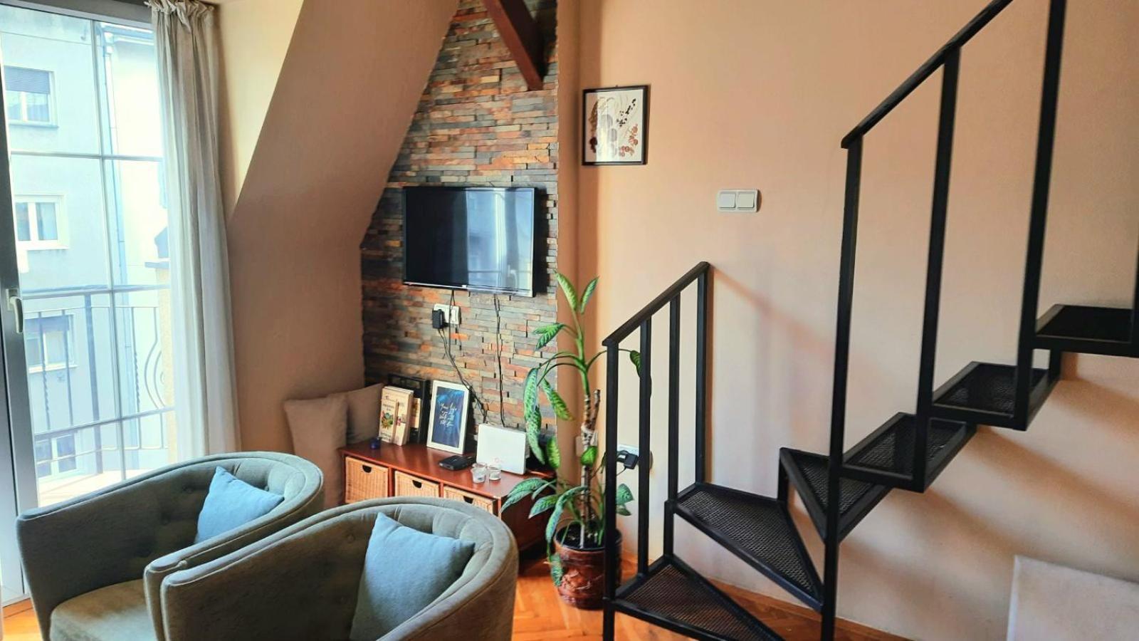 Appartamento Duplex studio Mansarda Belgrado Esterno foto